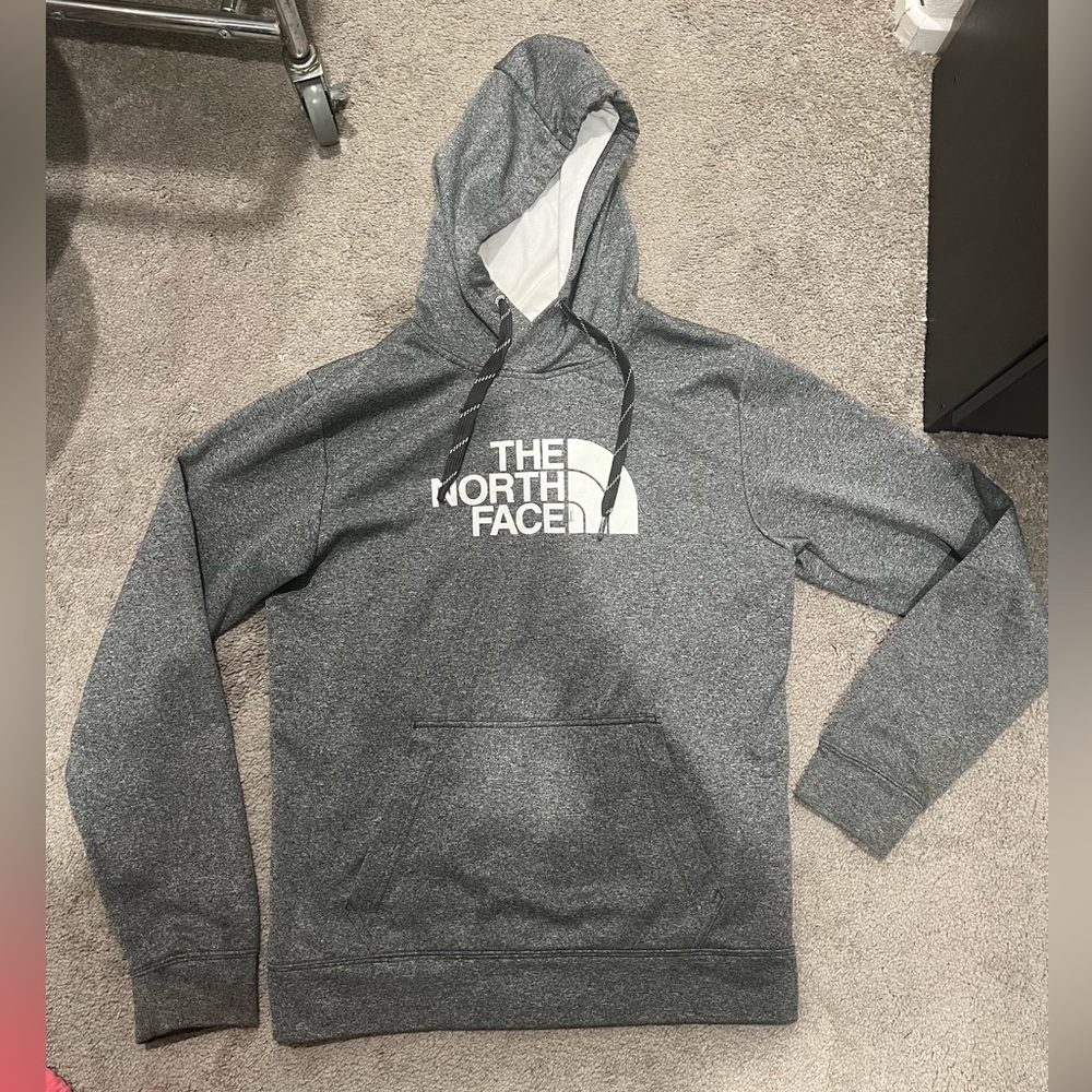 North Face Hoodie size Small